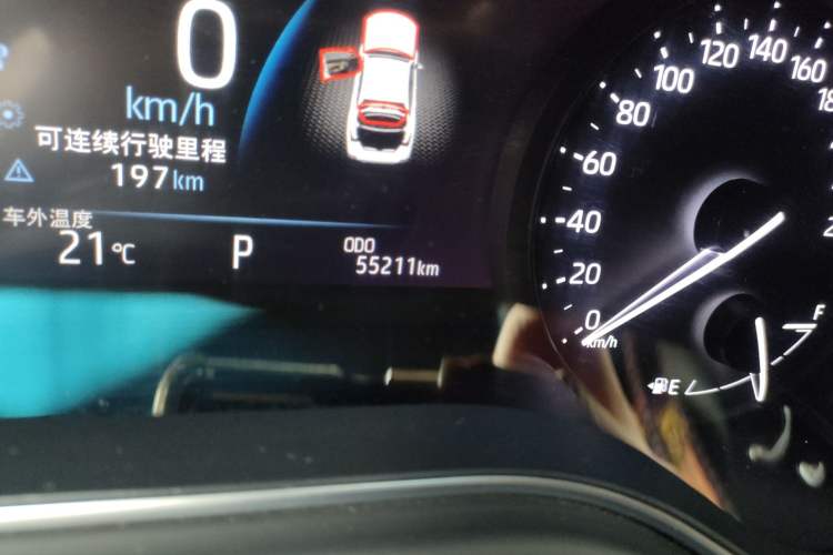 Used Toyota Avalon 2019 2.5L Ambition Version China VI Standard Odometer Close Up