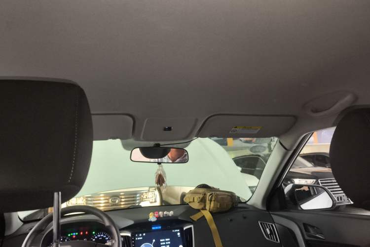 Used Hyundai ix25 2015 1.6L Automatic Two-Wheel Drive Fashionable GS Model Headliner