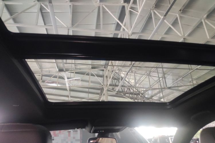 Used Cadillac XT5 2022 2.0T Two-Wheel Drive Luxury Version