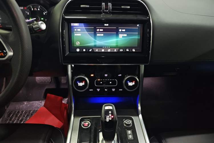 Used Jaguar XEL 2020 2.0T 200 PS R-DYNAMIC S Advanced Sport Edition
