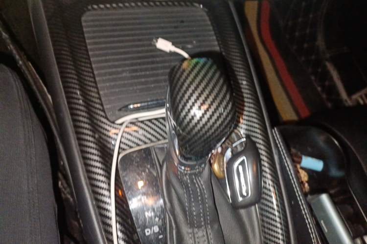 Used Roewe i5 2019 20T Automatic 4G Connected Supercharged Flagship Edition