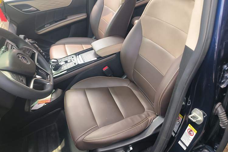 Used BYD Song MAX New Energy 2022 DM-i 105KM Flagship Model
