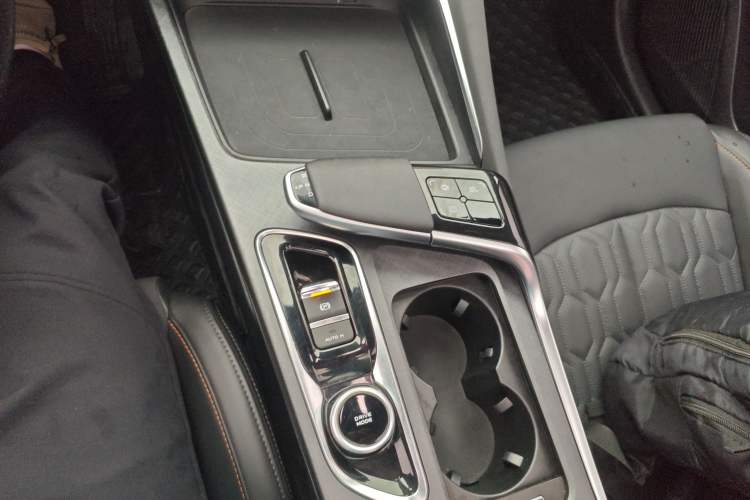 Used Changan UNI-T 2022 1.5T Prestige Version
