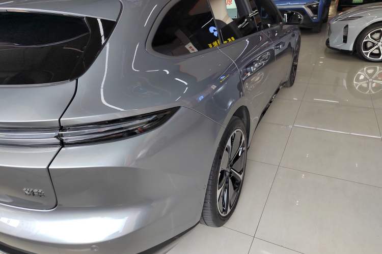 Used Nio ET5T 2025 75 kWh Touring