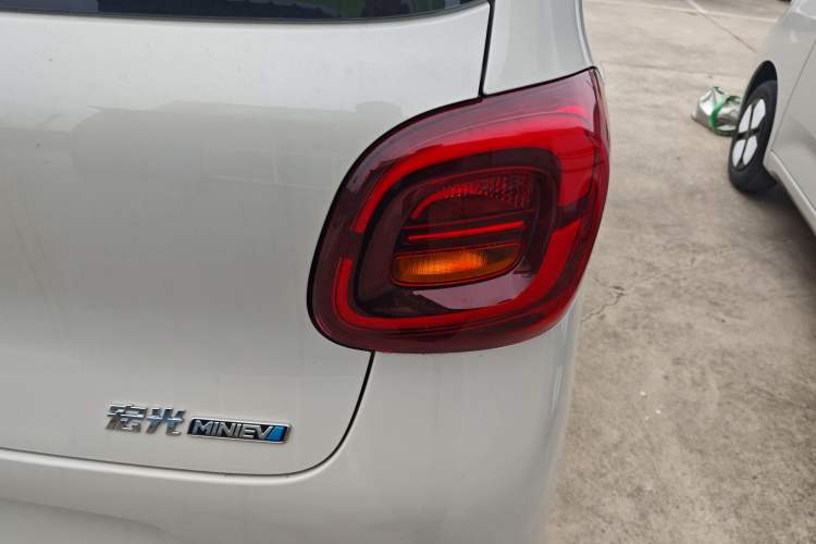 Used Wuling Hongguang MINIEV 2025 Four-Door Version Advanced Edition