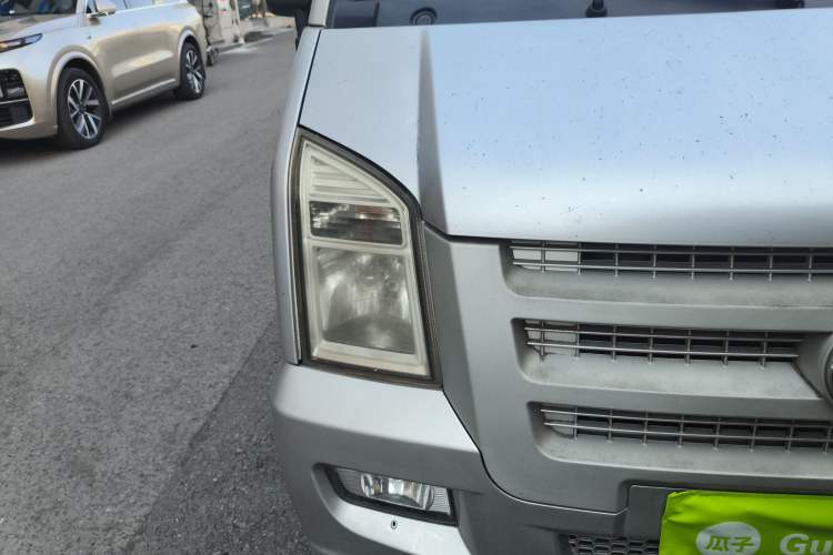 Used Dongfeng Xiaokang C37 2015 1.5L Standard II DK15-06