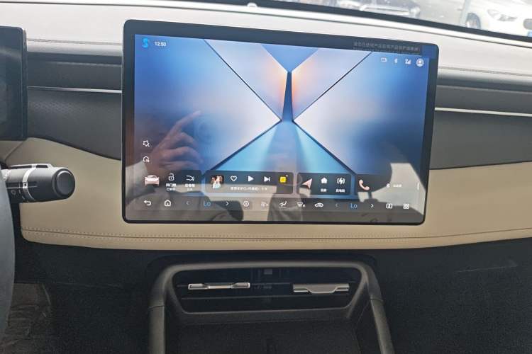 Used BYD Qin PLUS 2025 EV Smart Drive Edition 510KM Leading Model Audio And AC Panel