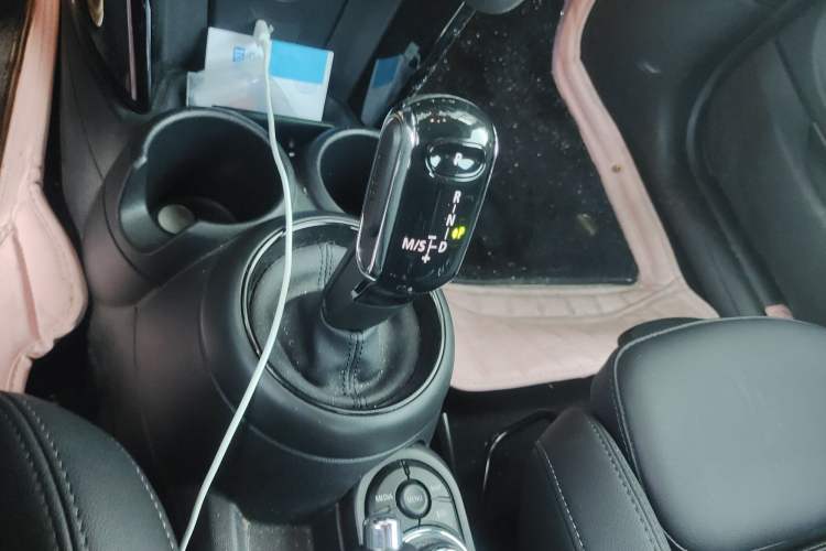 Used MINI MINI 2022 1.5T COOPER CABRIO Black Badge Special Edition