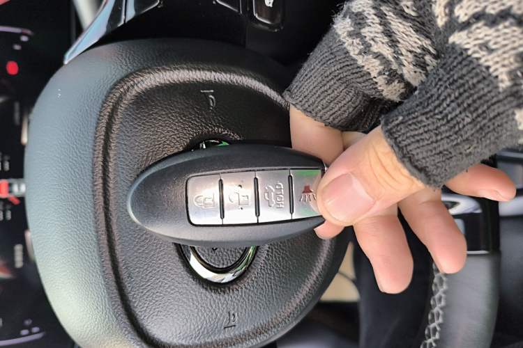 Used GAC Trumpchi EMPOW 2023 400T Automatic R PRO