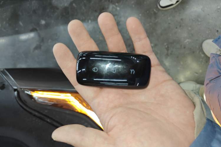 Used Geely Galaxy E8 2024 665 km Range Rear-Drive Starship Long-Range Version