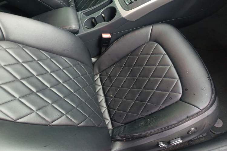 Used Audi A4L 2013 30 TFSI Automatic Comfort Model Right Front Seat