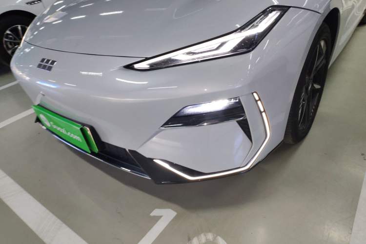 Used Geely Galaxy E8 2024 550 km Range Rear-Drive MAX