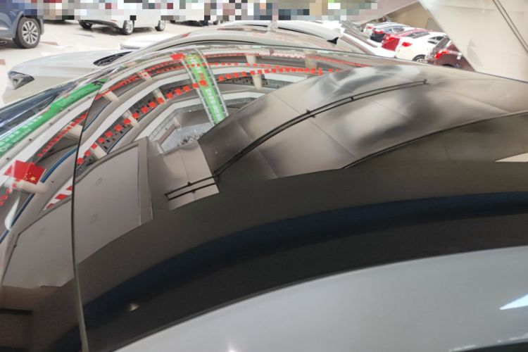 Used Venucia V 2021 260T Idol Edition
