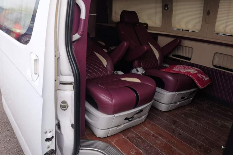 Used Jinbei Hiace  Left Rear Seat