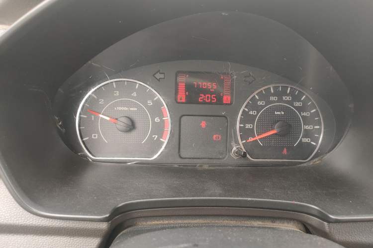 Used Wuling Hongguang V 2019 1.5L Base Version L2B Instrument Cluster