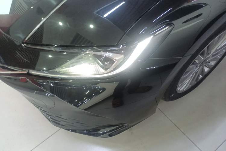 Used Toyota Camry 2024 2.0E Elite Edition Left Front Headlight
