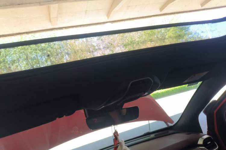 Used Geely Auto Coolray 2019 Sport Version 260T DCT Battle China VI Standard Headliner