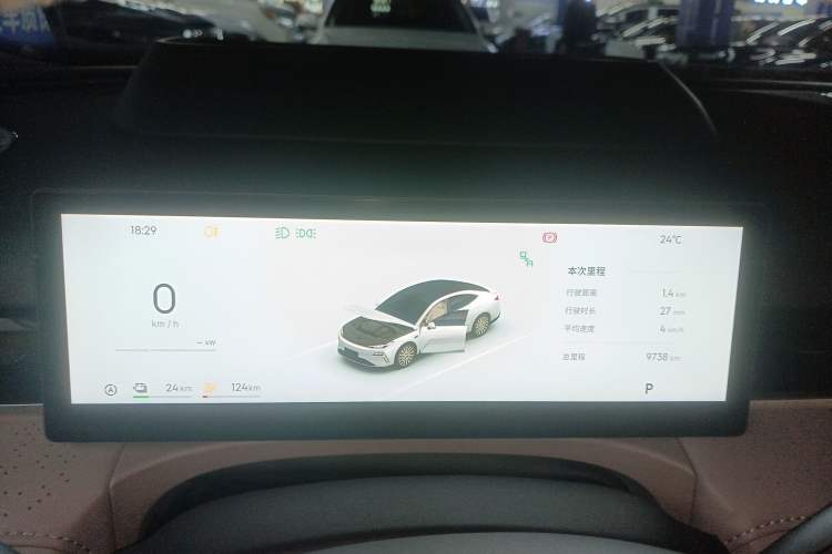 Used Geely Galaxy 8 2025 130km EM-P Starship Edition Instrument Cluster