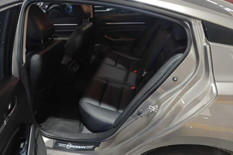 Used Nissan Teana 2022 2.0L XL-TLS Enjoyment Edition
