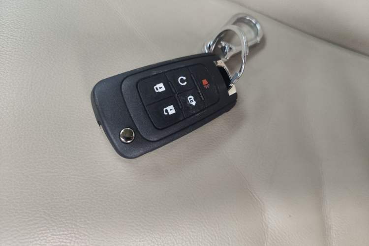 Used Buick GL8 2018 28T Luxury Model China VI Standard