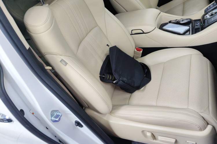 Used Toyota Vellfire 2021 Crown Dual-Engine 2.5L HV Prestige Edition