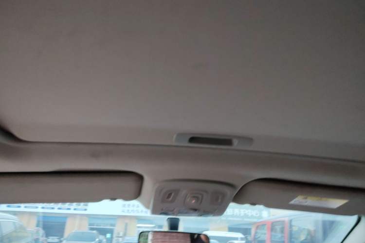 Used Citroen C4L 2013 1.8L Automatic Enjoyment Edition Headliner