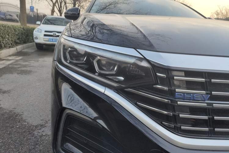 Used Volkswagen Passat New Energy 2022 430 PHEV Hybrid Luxury Edition Right Front Headlight