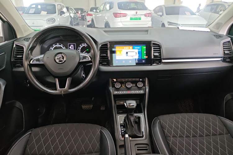 Used Skoda Karoq 2019 TSI280 Smart Drive Deluxe Edition China VI Standard Center Console