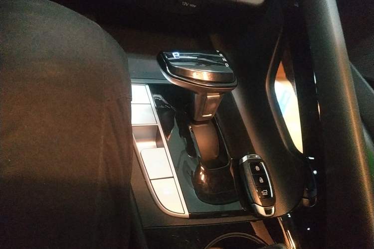 Used Hyundai Elantra 2023 1.5L CVT GLX Elite Edition