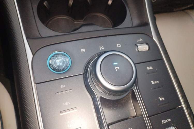 Used BYD Destroyer 05 2024 HONOR Edition DM-i 55KM Luxury Model Gear Lever