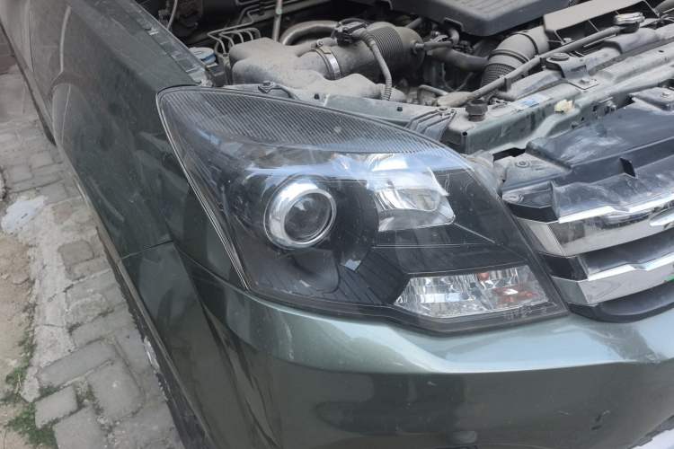 Used Haval H5 Classic 2018 Classic Edition 2.0T Manual 4x4 Elite Model Right Front Headlight