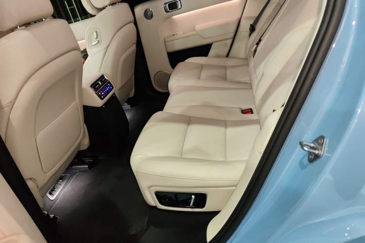 Used Li Auto L7 2025 Max Smart Refresh Edition Left Rear Seat