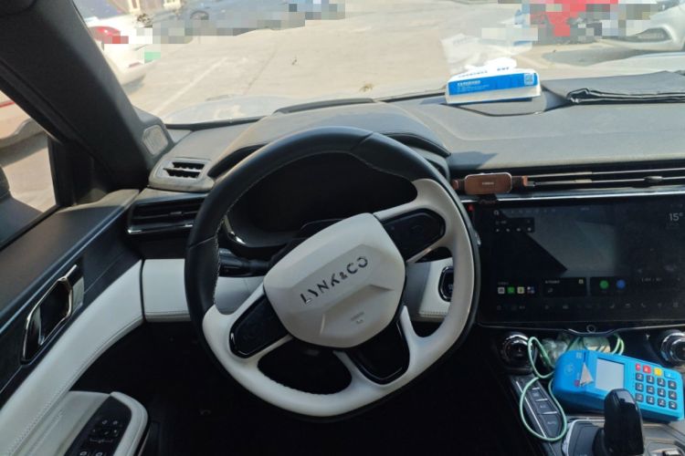 Used Lynk & Co 01 EM-P 2023 1.5TD EM-P Dawn Edition Steering Wheel