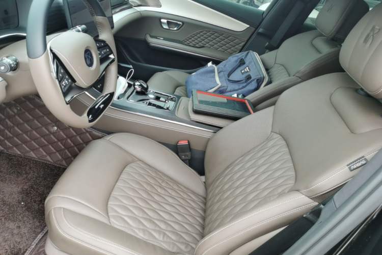 Used BYD Han 2024 DM-i Glory Edition 121KM Prestige Model