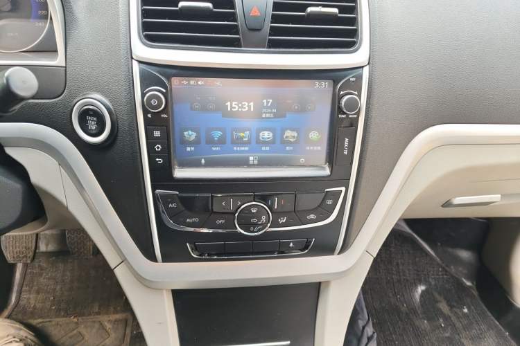 Used Geely Auto Emgrand 2014 Sedan 1.5L Manual Elite Model Audio And AC Panel