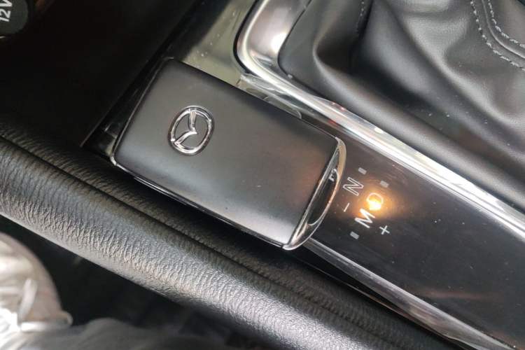 Used Mazda CX-5 2025 2.0L Automatic Two-Wheel Drive Comfort Version Vehicle Key