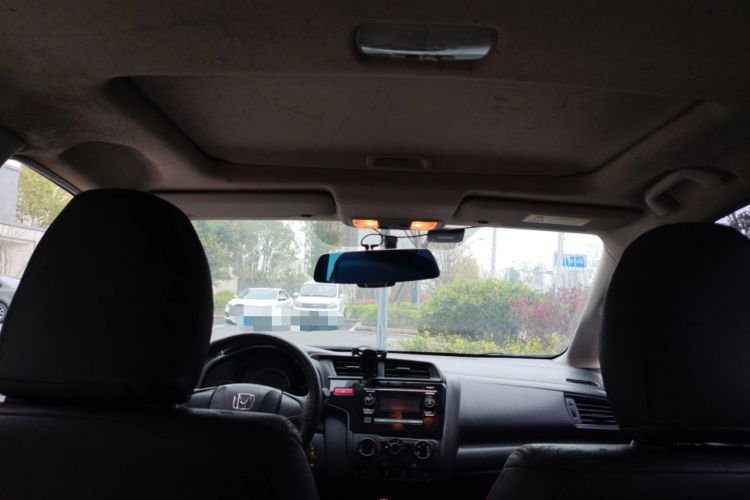 Used Honda Fit 2016 1.5L LXS CVT Comfort Sunroof Version
