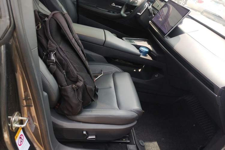 Used Deepal SL03 2022 1.5L 1200 Extended-Range Version Right Front Seat