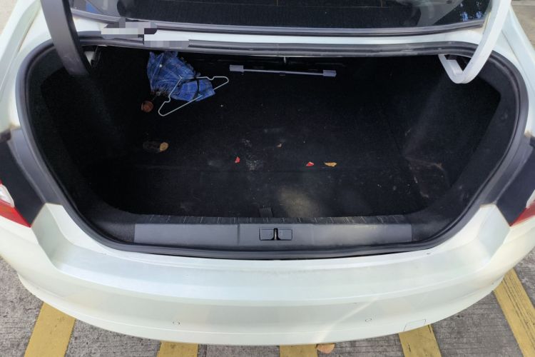 Used Peugeot 408 2014 1.8L Automatic Luxury Edition Trunk