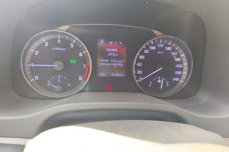 Used Hyundai Elantra (6th Generation / Lingdong) 2016 1.6L Automatic ZhiXuan – Elite Version
