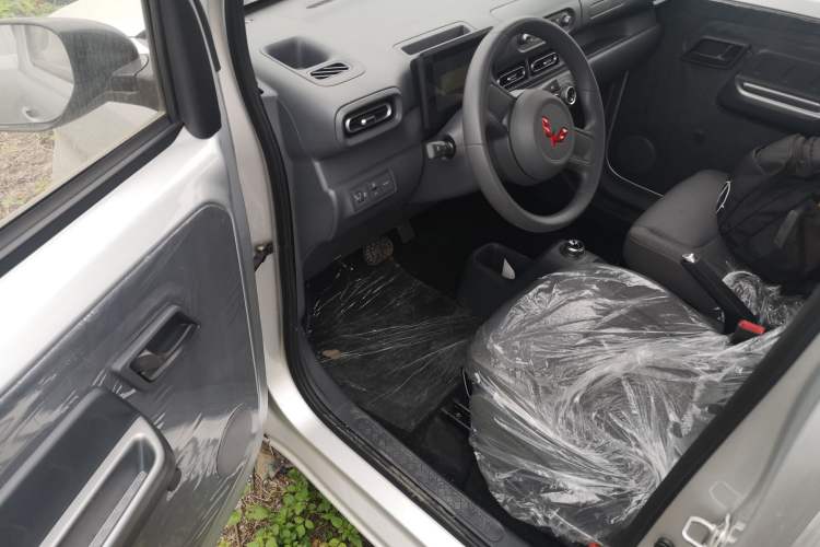 Used Wuling Zhiguang New Energy 2025 Comfort Model