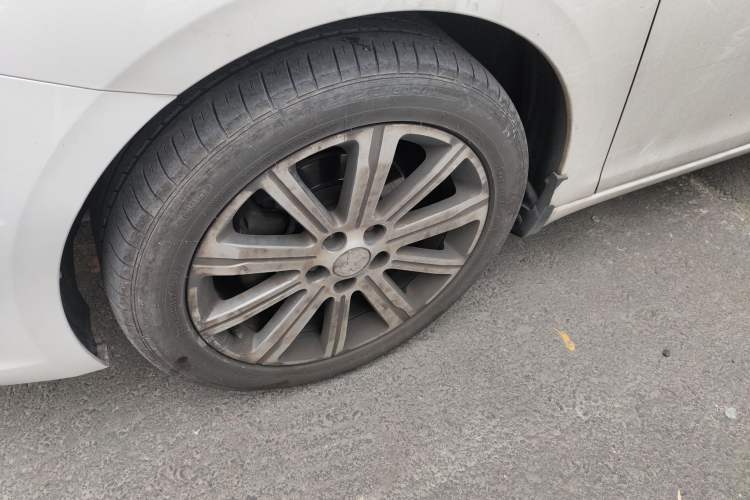 Used Peugeot 408 2015 1.2T Automatic Luxury Edition