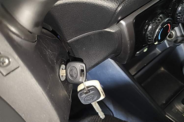 Used Toyota YARiS L Zhi Xuan 2022 1.5L CVT Leading PLUS Edition
