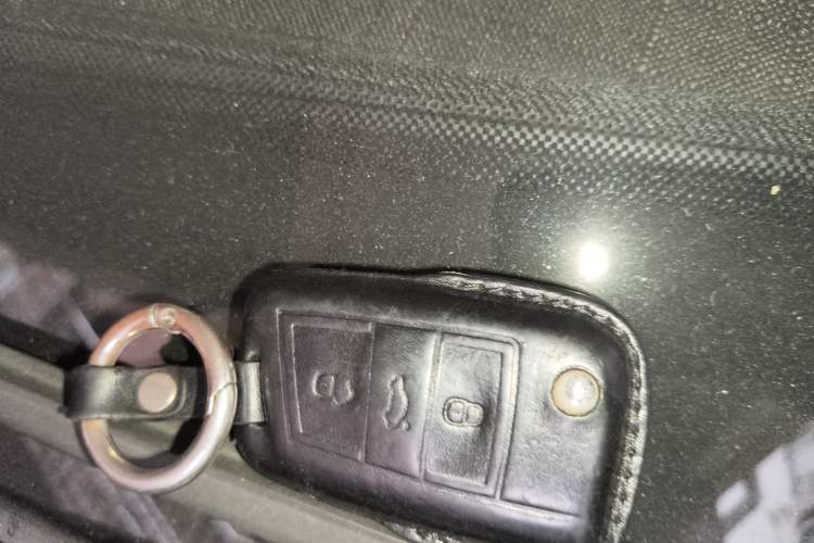 Used Volkswagen Tiguan L 2021 380TSI Automatic All-Wheel Drive R-Line Comfort Plus 7-Seater Vehicle Key