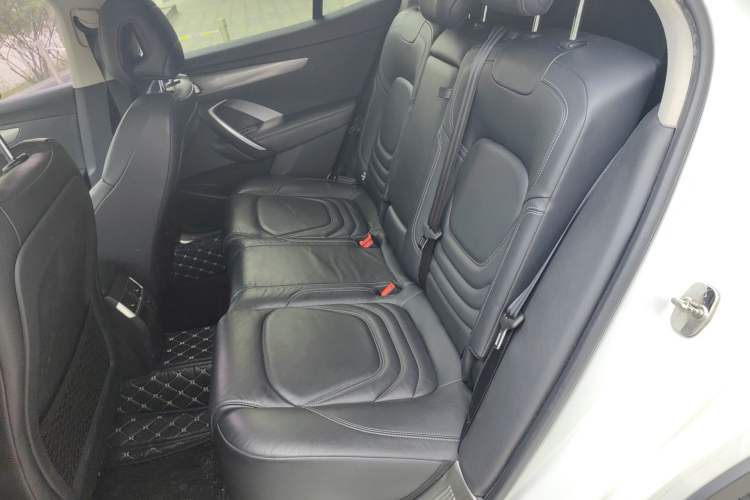 Used DS 6 2016 1.6T Luxury Edition THP160