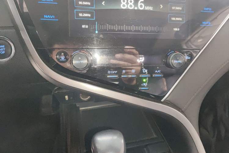 Used Toyota Camry 2019 2.5G Luxury Edition China VI Standard