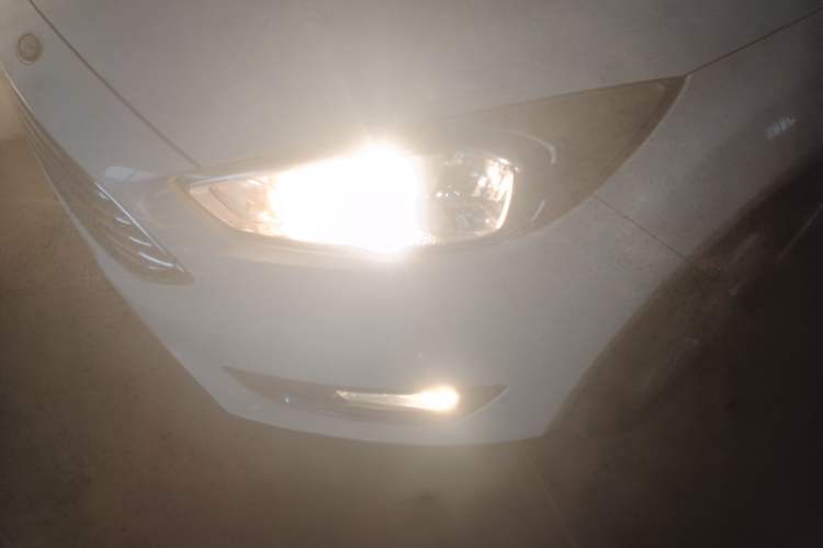 Used Ford Focus 2017 Sedan 1.6L Automatic Fashion Edition Smart Drive Version