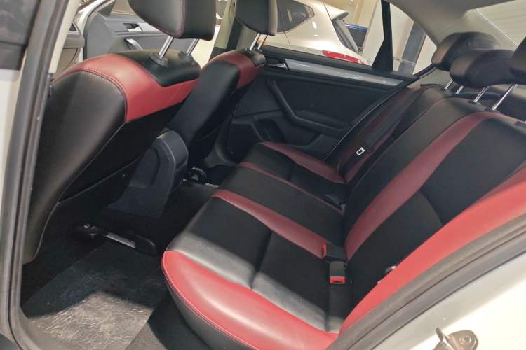 Used Volkswagen Bora 2019 Bora Legend 1.5L Automatic Leading Model China VI Standard
