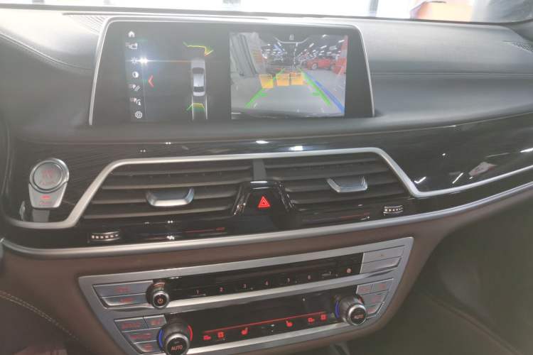 Used BMW 7 Series 2018 730Li Leading Model M Sport Package
