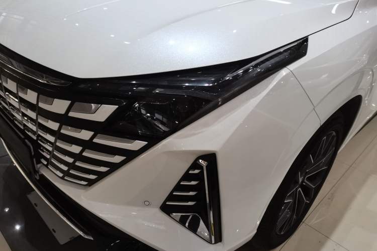 Used Changan UNI-Z 2025 1.5T Premium Edition